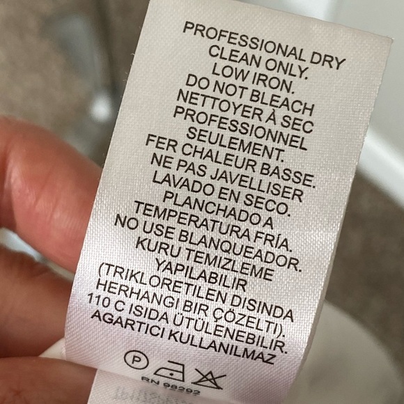 TIBI Tunic With Shirred Back & Bell Sleeve In White, Size 2 - Picture 14 of 16